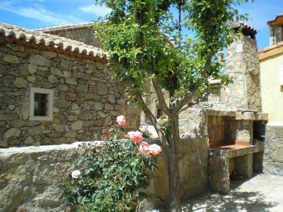 Tinao De Gredos Villa Barajas de Gredos Exterior photo