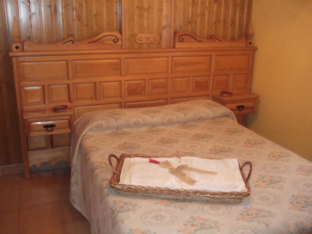 Tinao De Gredos Villa Barajas de Gredos Room photo