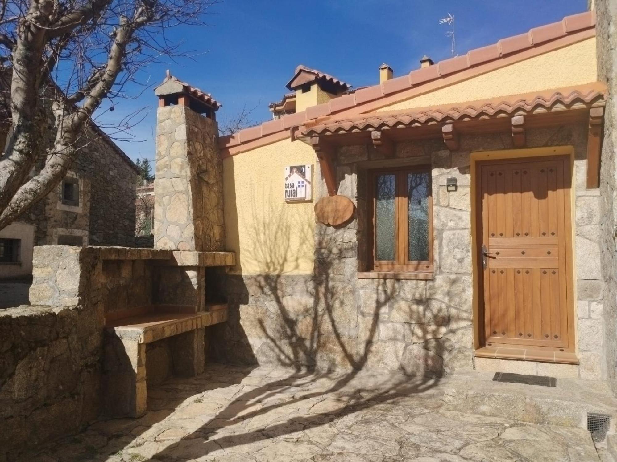 Tinao De Gredos Villa Barajas de Gredos Exterior photo