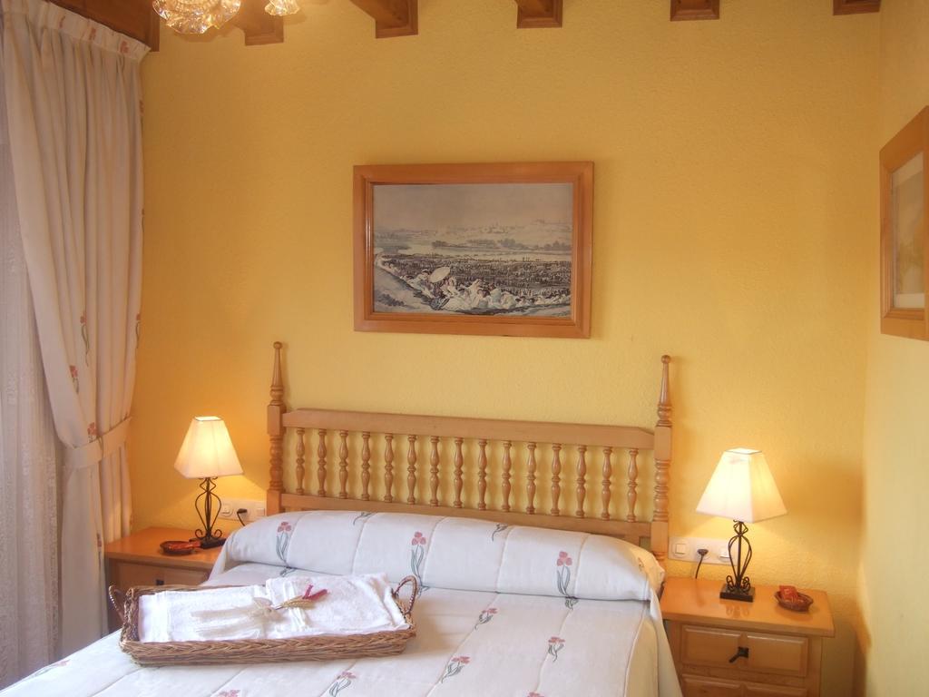 Tinao De Gredos Villa Barajas de Gredos Room photo