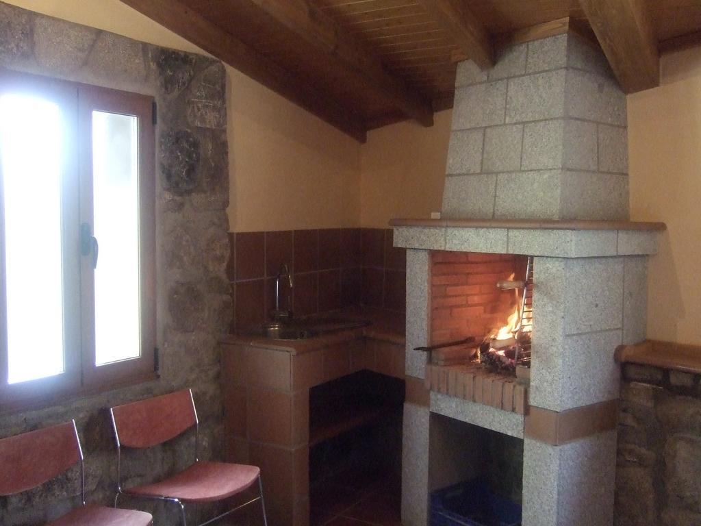 Tinao De Gredos Villa Barajas de Gredos Room photo