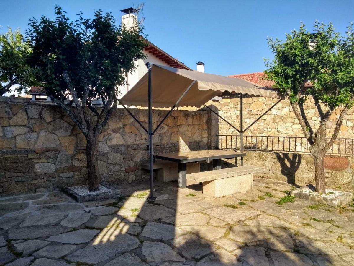 Tinao De Gredos Villa Barajas de Gredos Exterior photo
